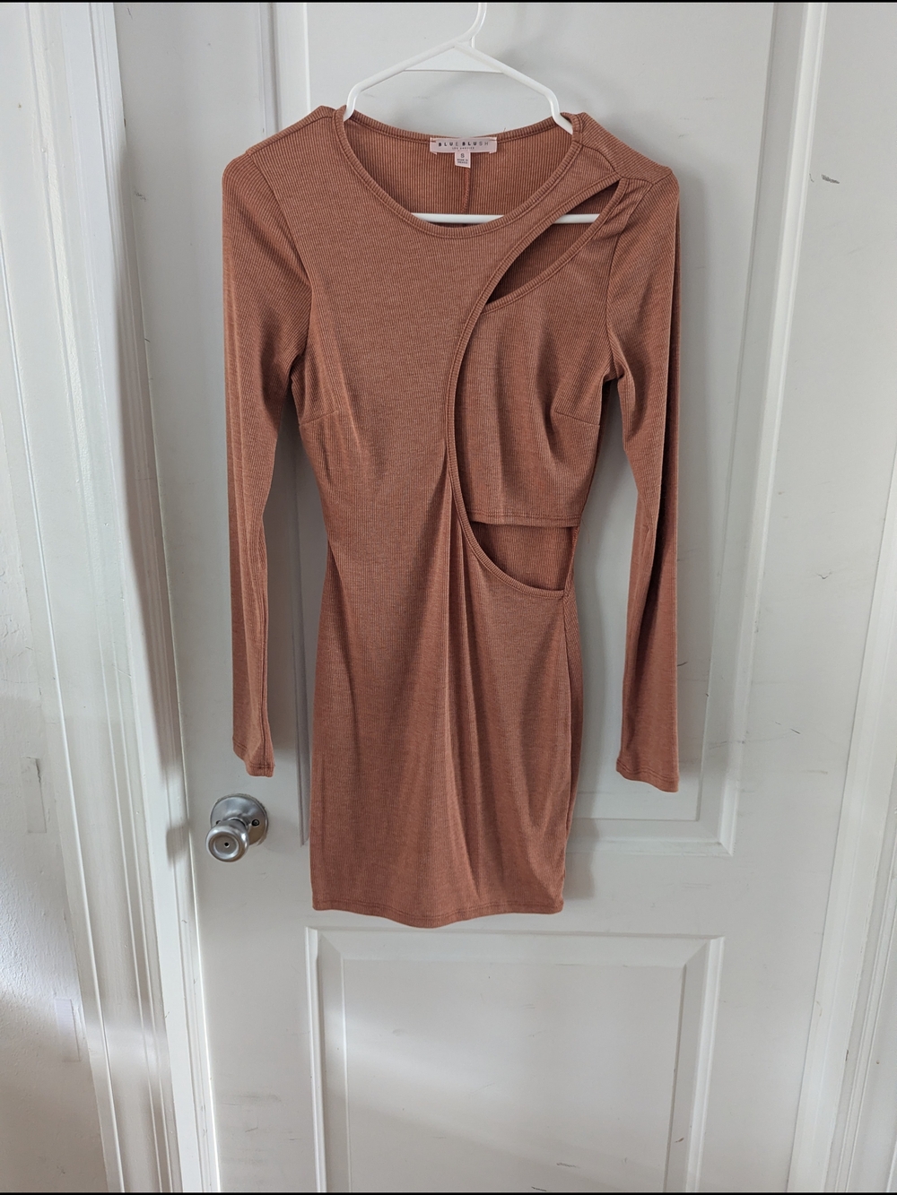 Akira Rust Cutout Long Sleeve Bodycon Dress